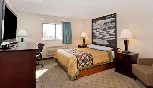Room, 1 Queen Bed, Accessible, Non Smoking (Mobility)