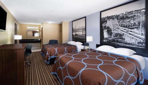 Room, 2 Queen Beds, Smoking
