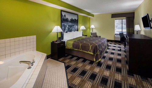Superior Studio Suite, 1 King Bed, Non Smoking
