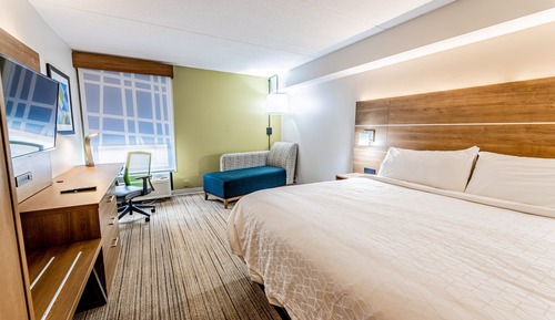 Standard Room, 1 King Bed
