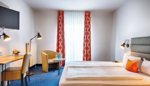 Business Twin Room