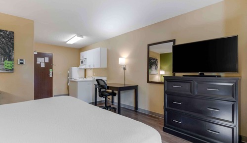 Studio, 1 Queen Bed, Non Smoking