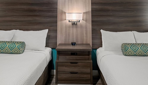 Single Room, 2 Queen Beds, Accessible