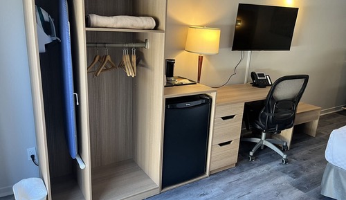Standard Room, 1 Queen Bed with Sofabed, Second Floor
