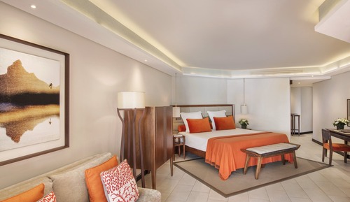 Grand Bay Golf Suite