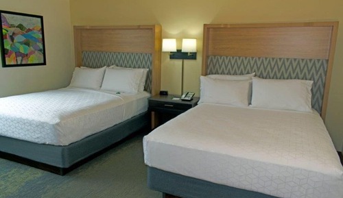 Standard Room, 2 Queen Beds, Mobility Accessible (Roll-In Shower)