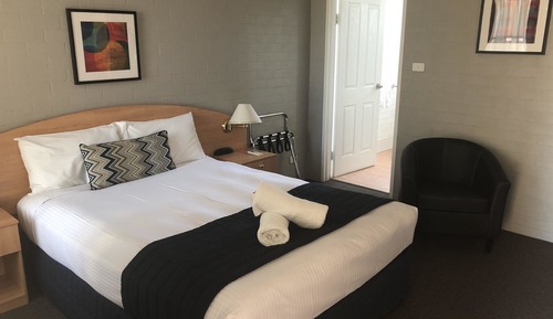 Standard Room, 1 Queen Bed, Non Smoking