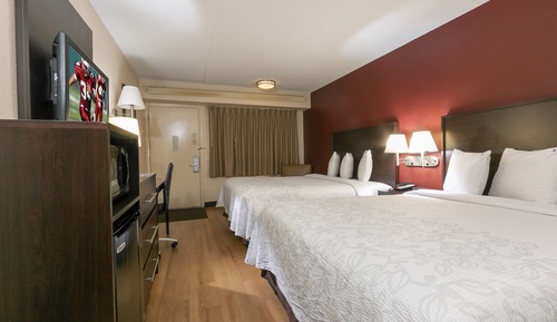 Deluxe Room, 2 Double Beds (Smoke Free)