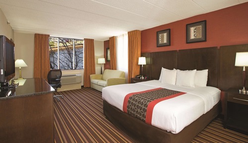 Executive Room, 1 King Bed, Non Smoking