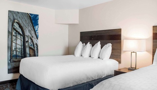 Standard Room, 2 Queen Beds, Non Smoking (Not Pet Friendly)