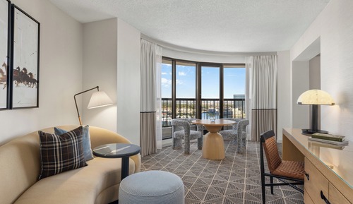 Suite, 1 King Bed