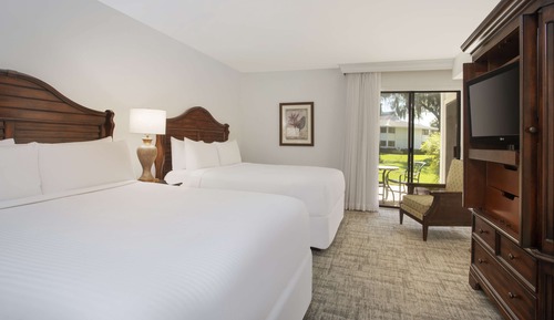 One Bedroom Suite Golf View 2 Queen Beds