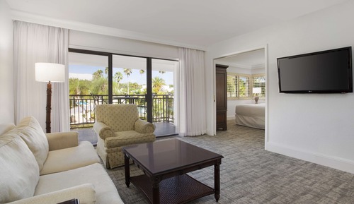 One Bedroom Suite Pool View 2 Queen beds