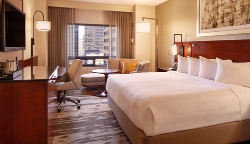 Room, 1 King Bed, City View (High Floor)