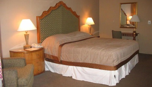 Superior Room, 1 King Bed, Smoking