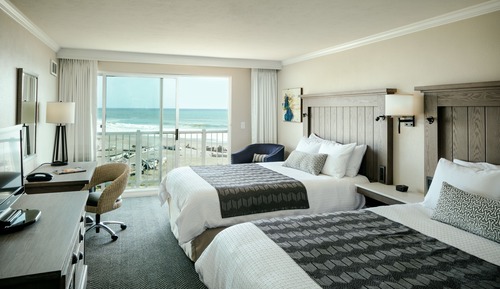 Room, 2 Queen Beds, Accessible, Ocean View (Pet)