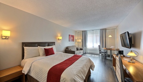 Standard Room, 1 Queen Bed