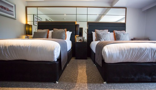 Standard Room, 2 Double Beds