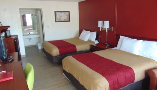 Room, 2 Queen Beds