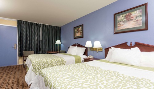 Standard Room, 2 Queen Beds