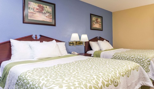 Standard Room, 2 Queen Beds