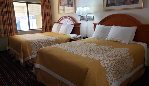Standard Room, 2 Queen Beds