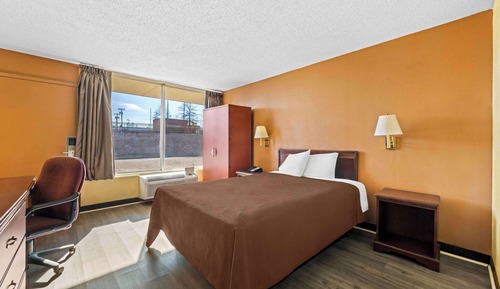 Room, 1 King Bed, Accessible, Non Smoking