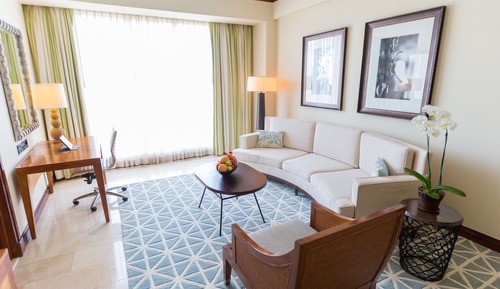 Suite, 1 Bedroom, Club Lounge Access (Top Floor)