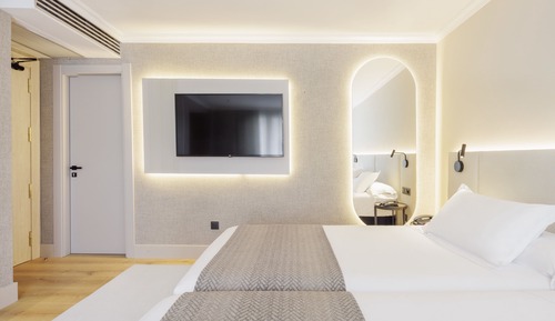 Triple Room, 2 adults and 1 child