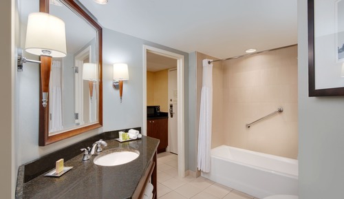 Junior Suite, 1 King Bed, Bathtub