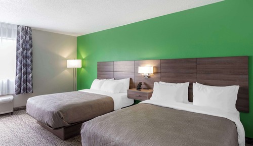 Standard Room, 2 Queen Beds, Non Smoking