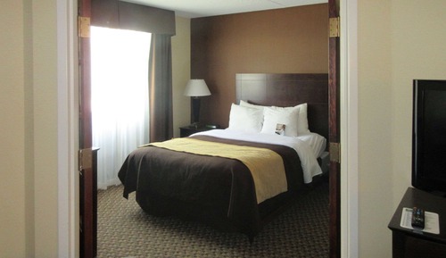 Suite, 1 Queen Bed with Sofa bed, Non Smoking