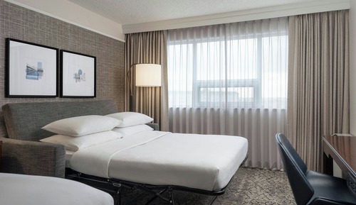 Room, 1 King Bed with Sofa bed (Guest)