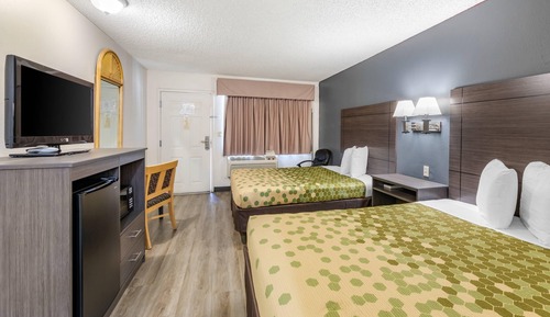 Standard Room, 2 Queen Beds, Non Smoking