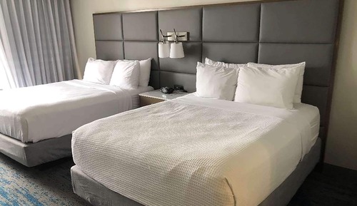Room, 2 Queen Beds, Non Smoking