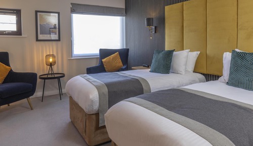 Deluxe Room, 2 Twin Beds, Non Smoking