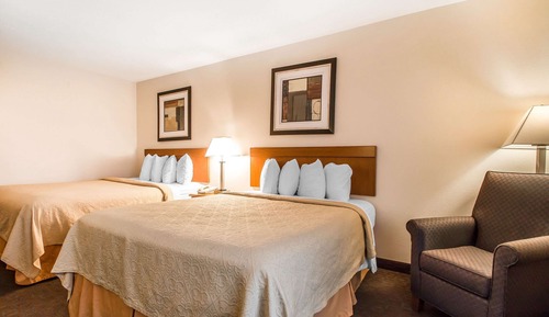 Standard Room, 2 Queen Beds, Smoking