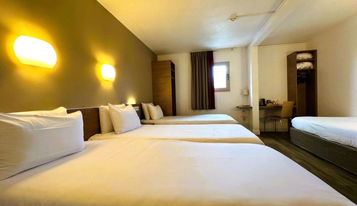 Superior Room, Multiple Beds