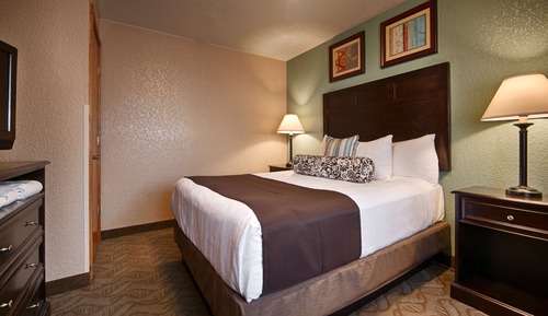 Suite, Multiple Beds, Non Smoking, Refrigerator & Microwave