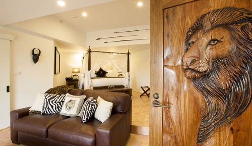 Wild Encounter Room (Meet a Cheetah experience for 2)