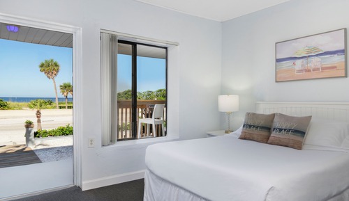 Deluxe Studio, 1 Queen Bed with Sofa bed, Ocean View