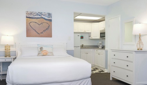 Traditional Studio, 1 Queen Bed
