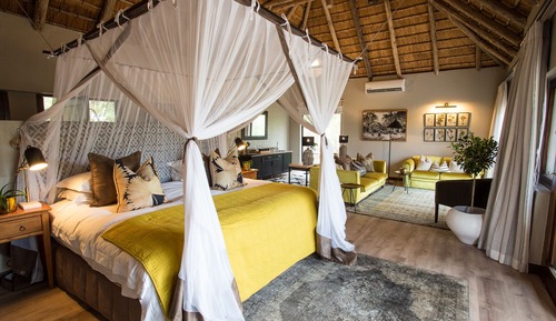 Honeymoon Suite