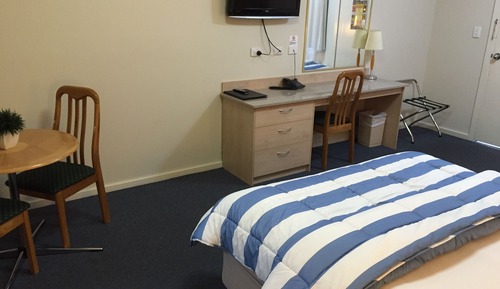 Deluxe Room (Twin)