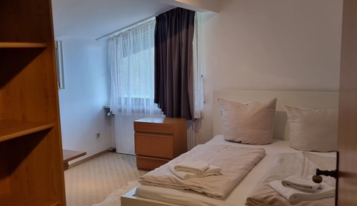 Comfort Condo, 2 Bedrooms, Non Smoking, Mountain View