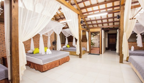 Riverview Bungalow 1