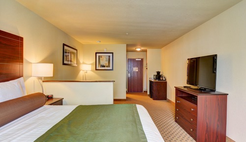 Deluxe Studio Suite