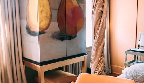 Room (Sixteen)