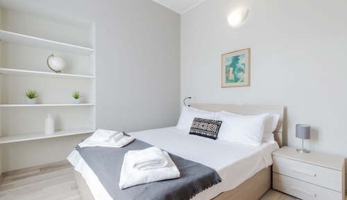 Luxury Apartment, 2 Bedrooms, 2 Bathrooms (Corso Buenos Aires, 65)