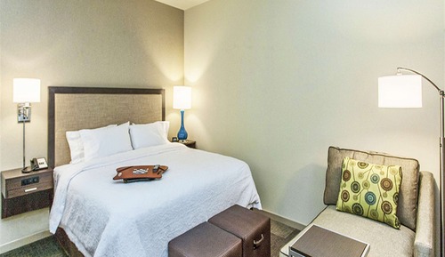 Studio, 1 King Bed, Accessible, Non Smoking